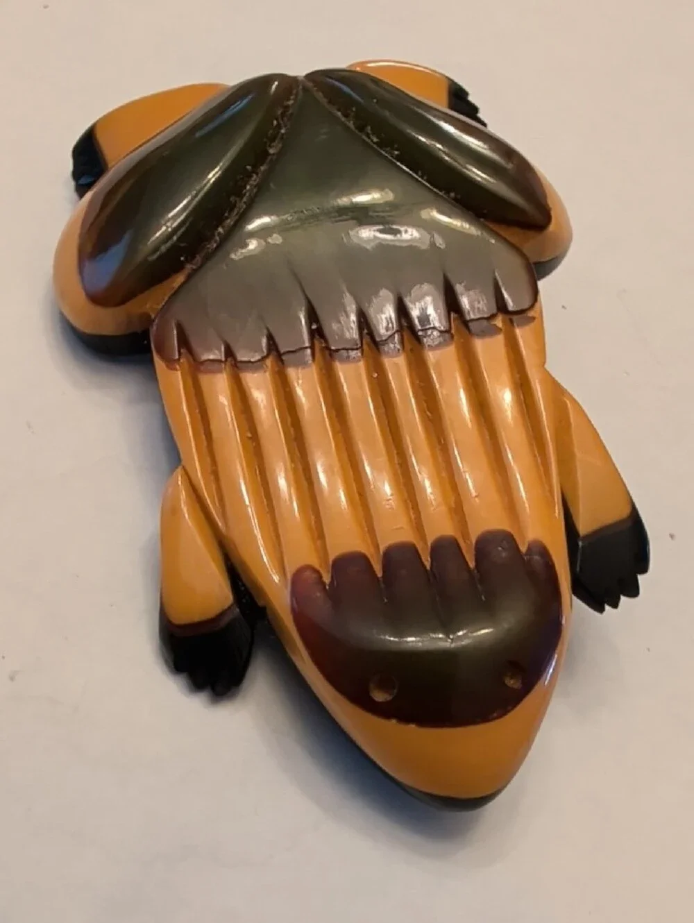 Bakalite Frog Brooch